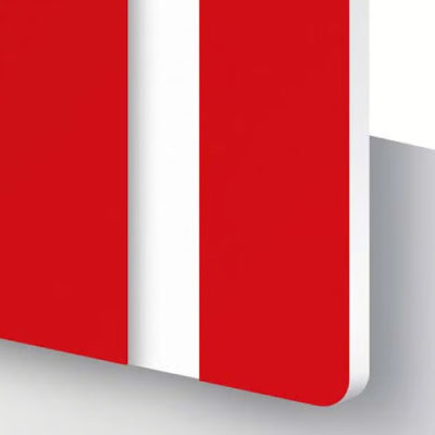 Fond rouge, gravure blanche